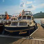 Houseboat Cosy Et Atypique A Le Zimon * Rouen
