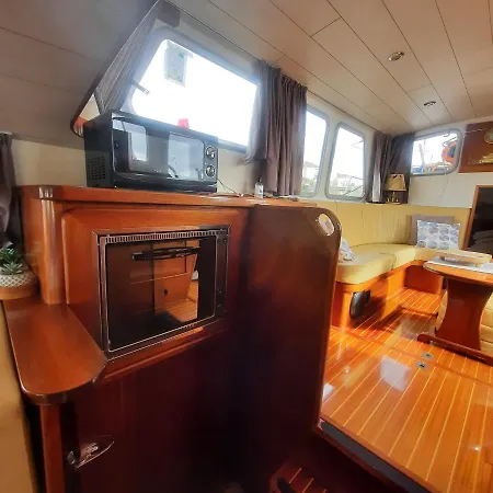 Bateau Le Zimon - Insolite Bateau-hôtel