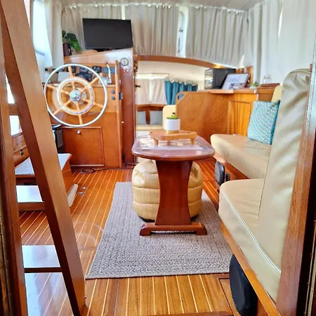Bateau Le Zimon - Insolite Rouen