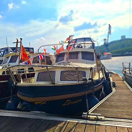 Bateau-hôtel Bateau Le Zimon - Insolite