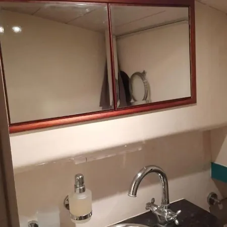 Bateau-hôtel Bateau Le Zimon - Insolite *